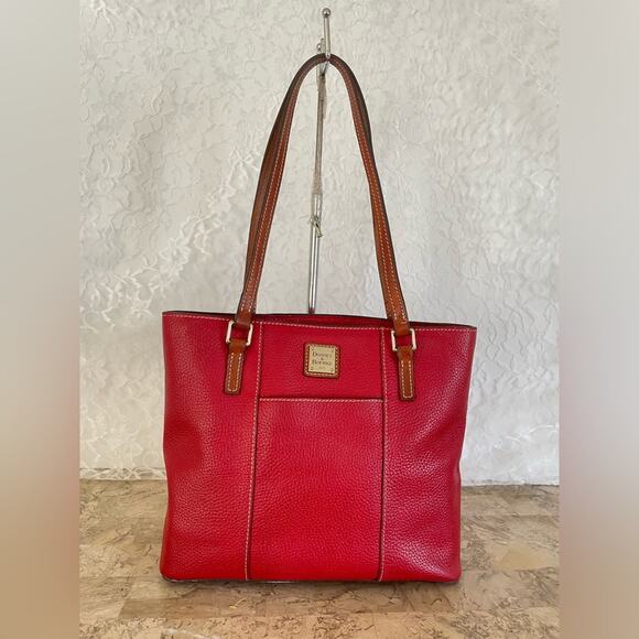 Dooney & Bourke Handbags - DOONEY AND BOURKE red pebble tote shoulder bag